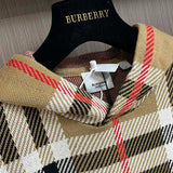 Full silhouette view of Burberry luxury piece style No.458