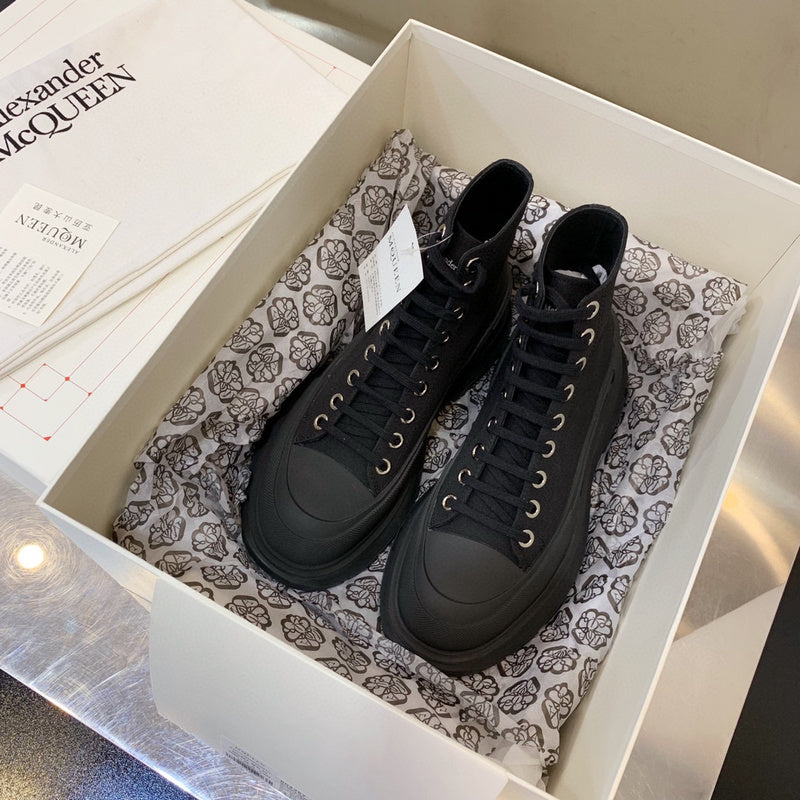 Alexander McQueen shoes Style 293 - packaging and accessories