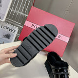 Styling view of Roger Vivier luxury piece style No.064