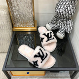 Louis Vuitton shoes Style 353 - back heel detail
