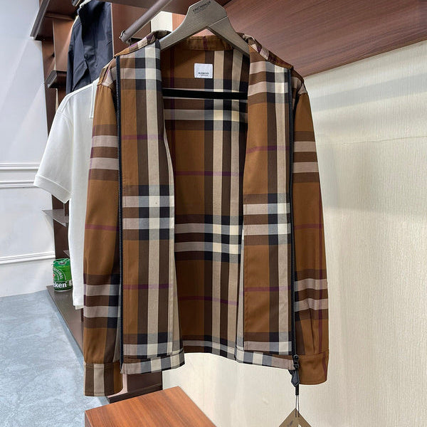 Back view of Burberry luxury piece style No.573