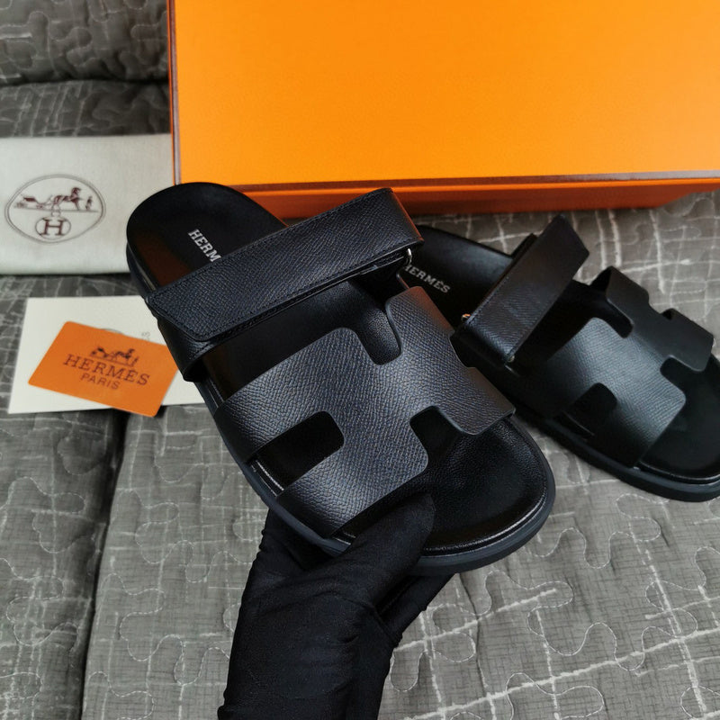 Hermes sandals Style 121 - sole and craftsmanship detail