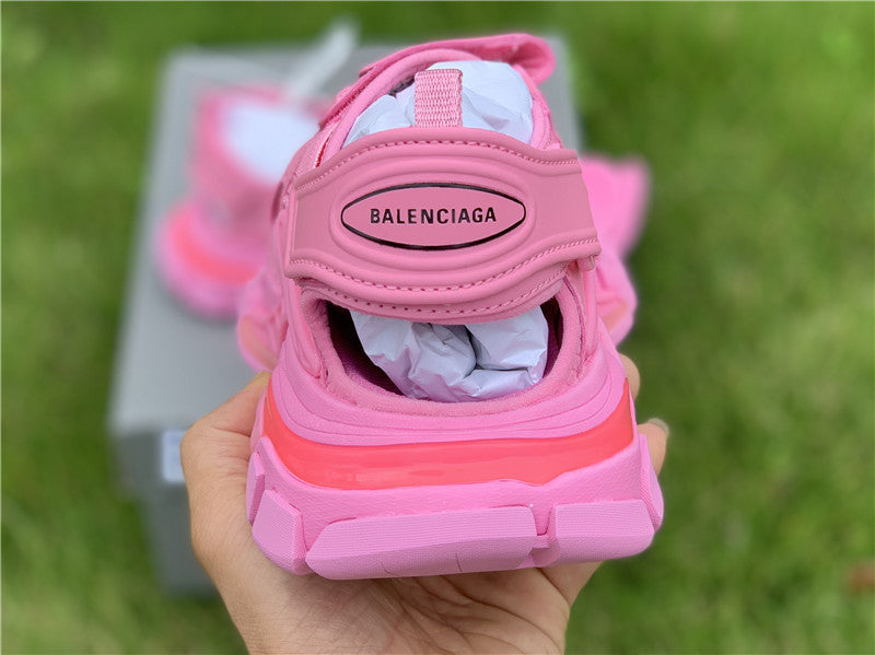 Balenciaga shoes Style 371 - logo and branding close-up