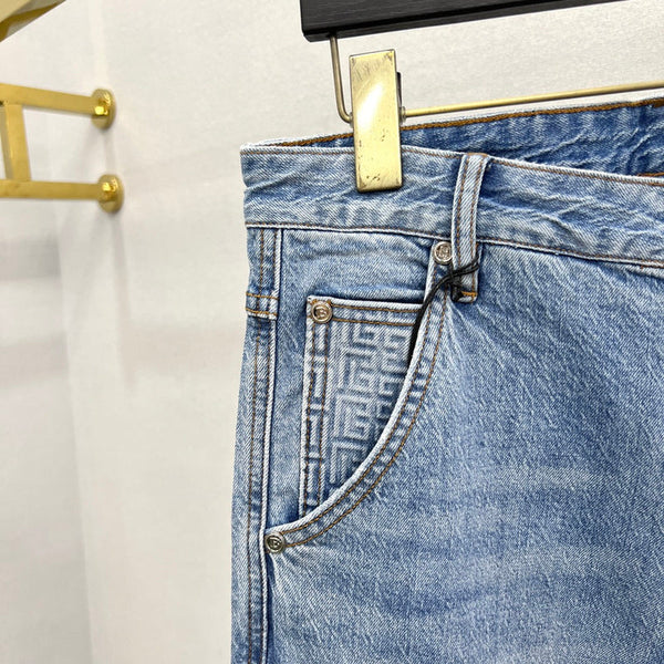 Three-quarter angle view of Balmain luxury piece style No.070