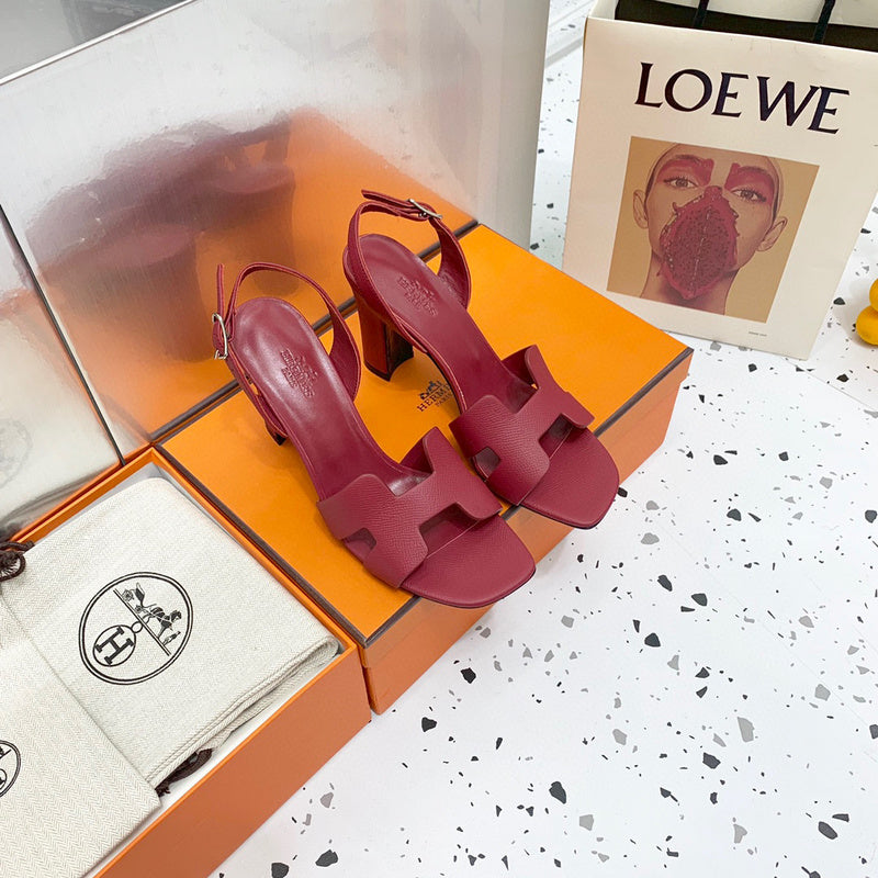 Hermes sandals Style 147 - side profile detail