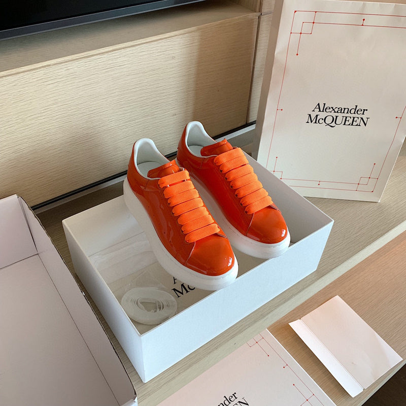 Alexander McQueen shoes Style 280 - close-up of iconic logo design