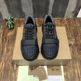 Burberry shoes Style 221 - packaging and accessories