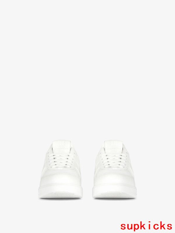 Givenchy shoes Style 064 - close-up of iconic logo design