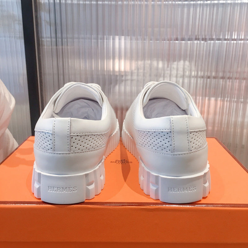 Hermes shoes Style 330 - texture and material detail