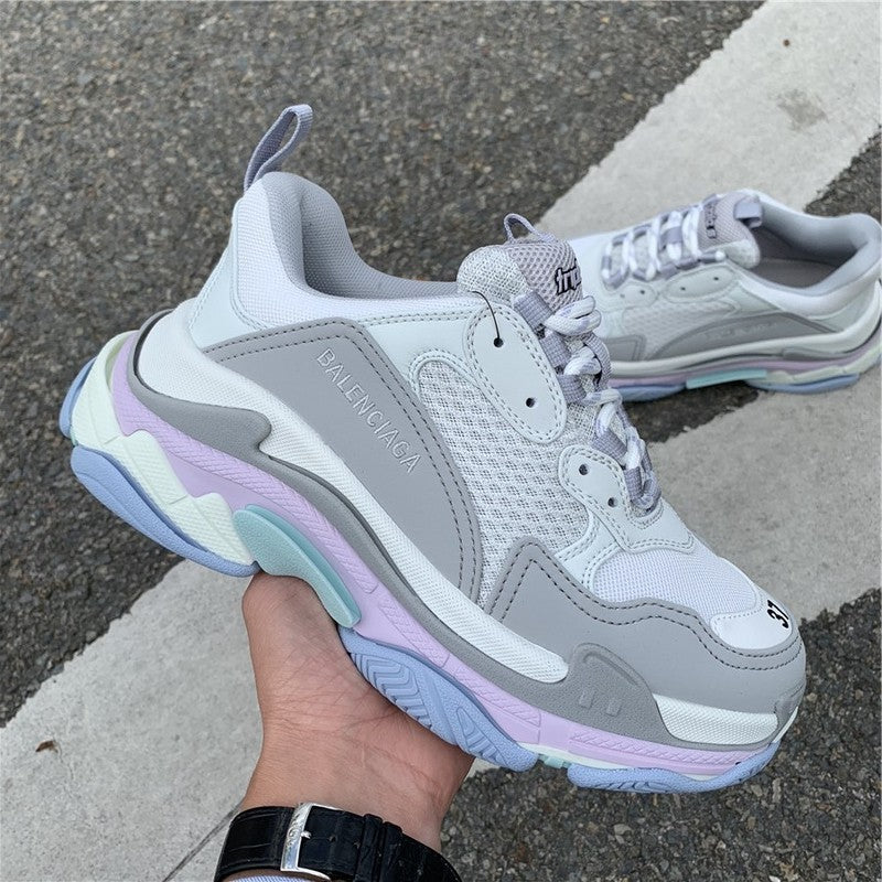 Balenciaga shoes Style 409 - top view showing design