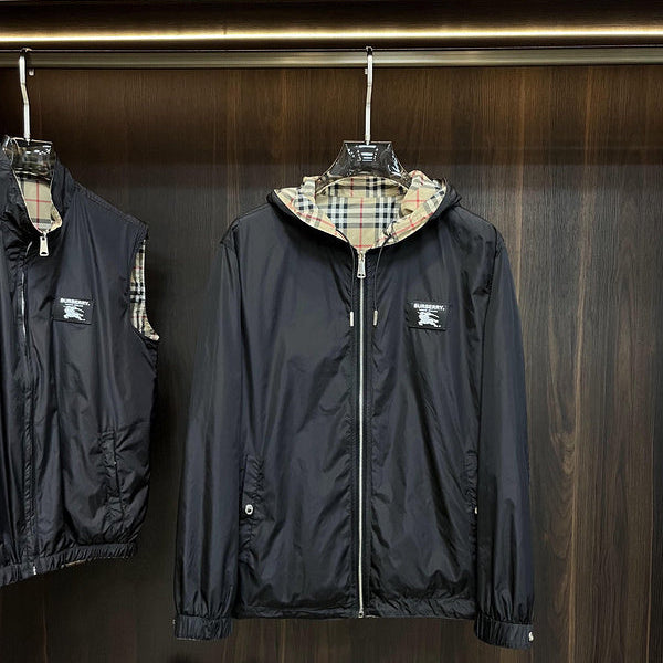 Side profile view of Burberry luxury piece style No.377
