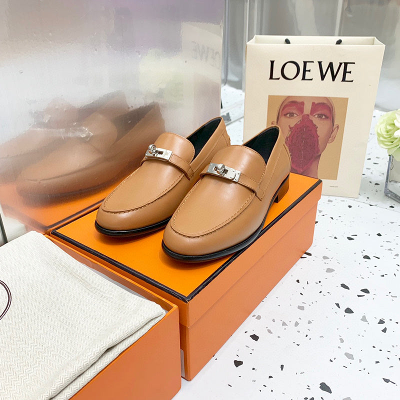 Hermes sandals Style 151 - sole and craftsmanship detail