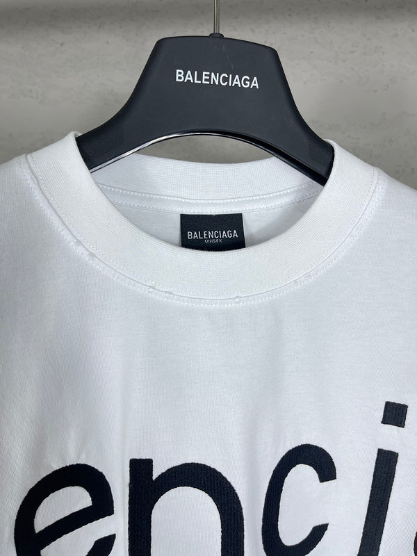 Three-quarter angle view of Balenciaga luxury piece style No.246