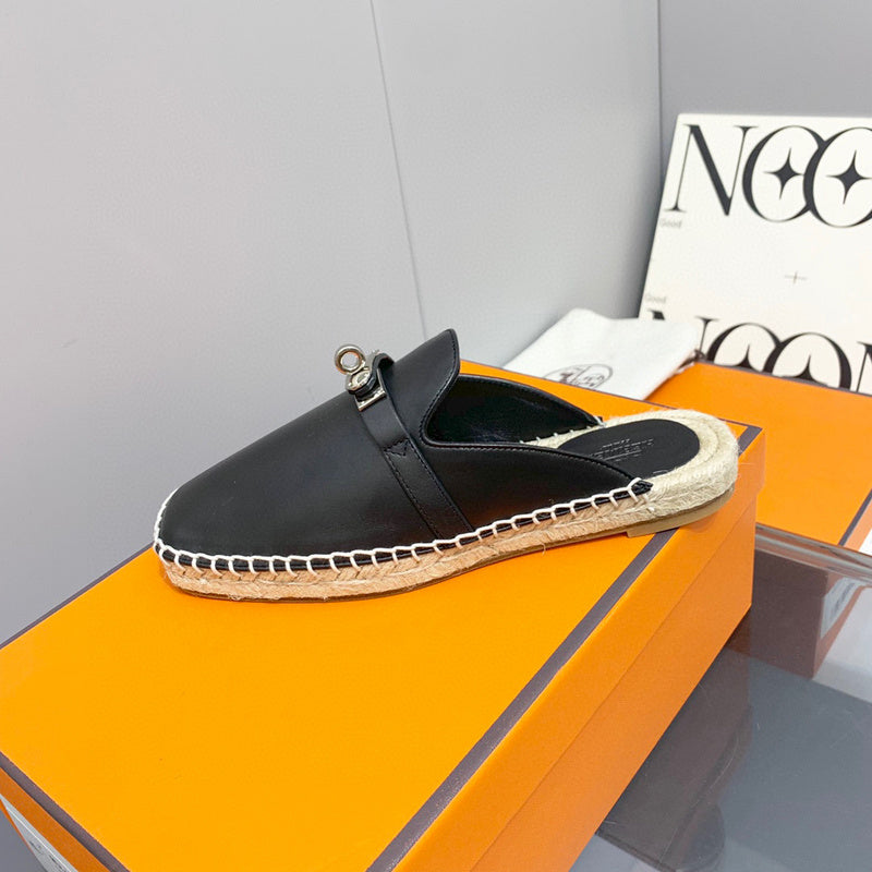 Hermes sandals Style 200 - top view showing design