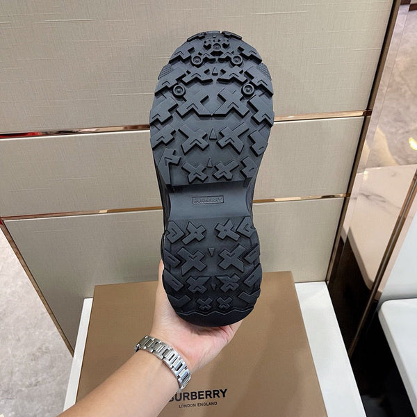 Burberry shoes Style 138 - side profile detail