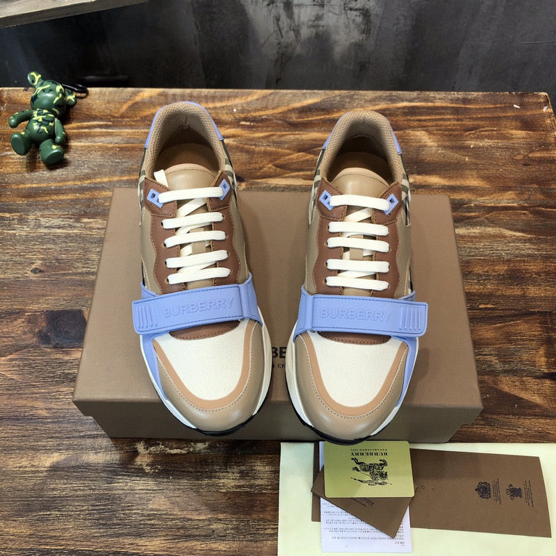 Burberry shoes Style 322 - packaging and accessories