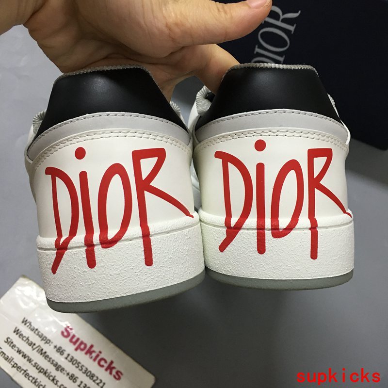 Dior shoes Style 040 - packaging and accessories
