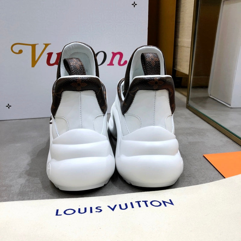 Louis Vuitton shoes Style 294 - side profile detail