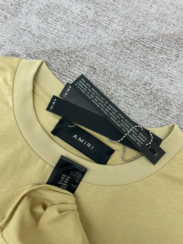 Full silhouette view of Amiri luxury piece style No.139