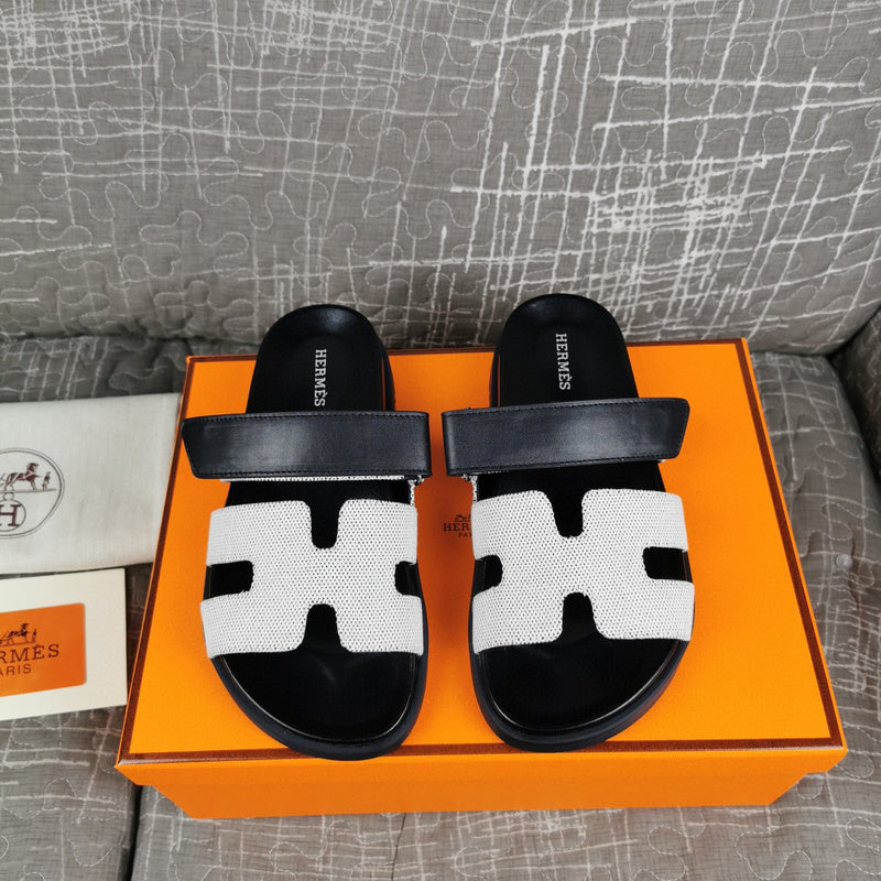 Hermes sandals Style 111 - top view showing design