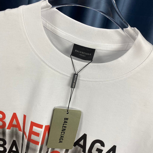 Three-quarter angle view of Balenciaga luxury piece style No.135