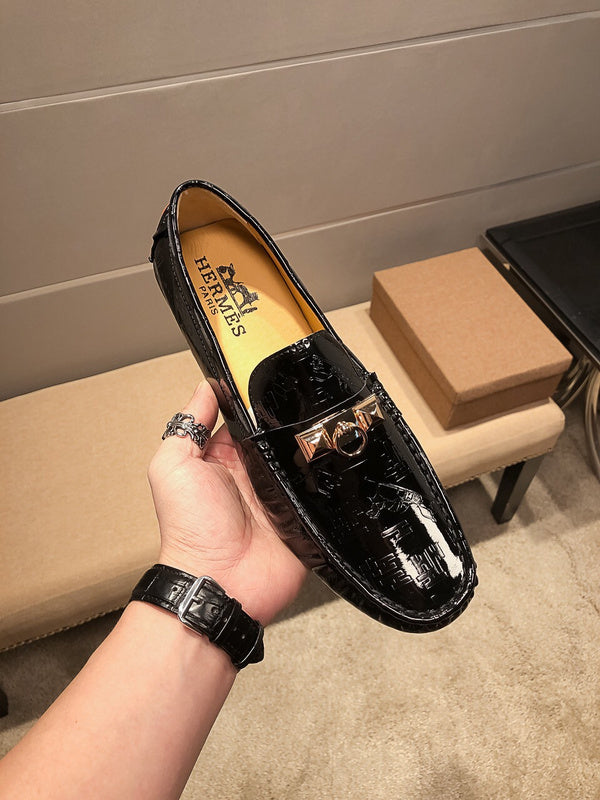 Hermes shoes Style 222 - side profile detail