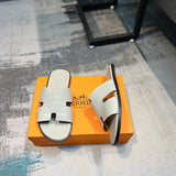Hermes shoes Style 014 - side profile detail