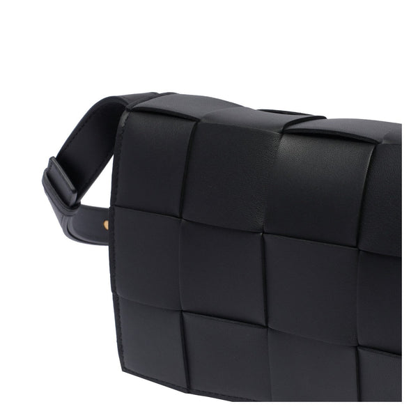 Close-up of Bottega Veneta cross body bags hardware and fine stitching