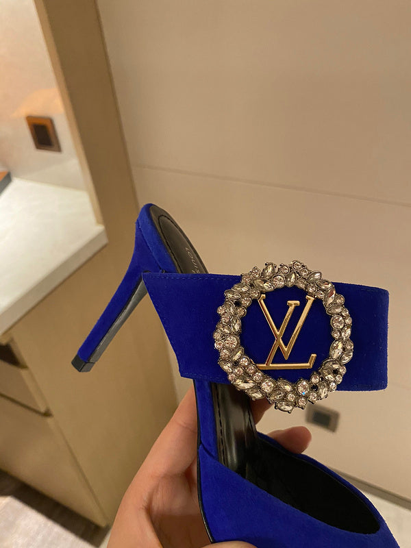 Louis Vuitton shoes Style 264 - back heel detail