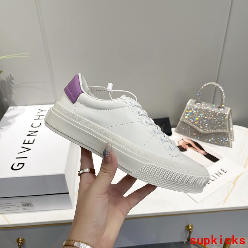Givenchy shoes Style 115 - packaging and accessories