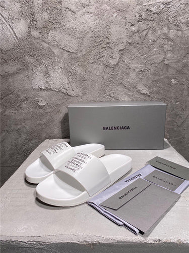 Balenciaga sandals Style 138 - texture and material detail