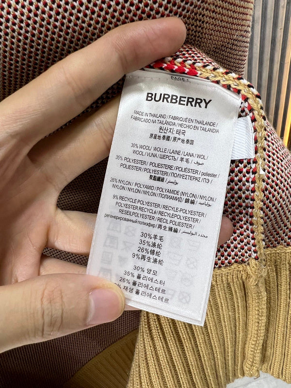 Front view of Burberry luxury piece style No.340