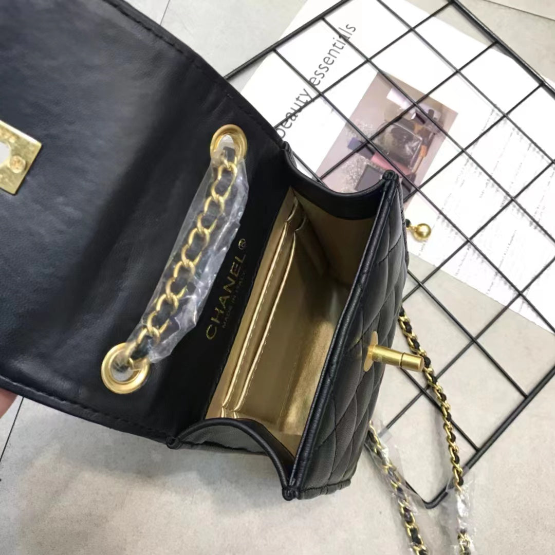 Bags- Elite Carryalls Premium Designer Shoulder Bag
