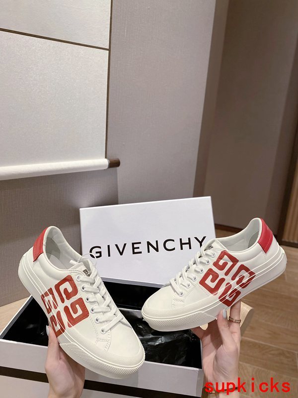 Givenchy Tan Low-Top Sneakers - Close-Up Texture View
