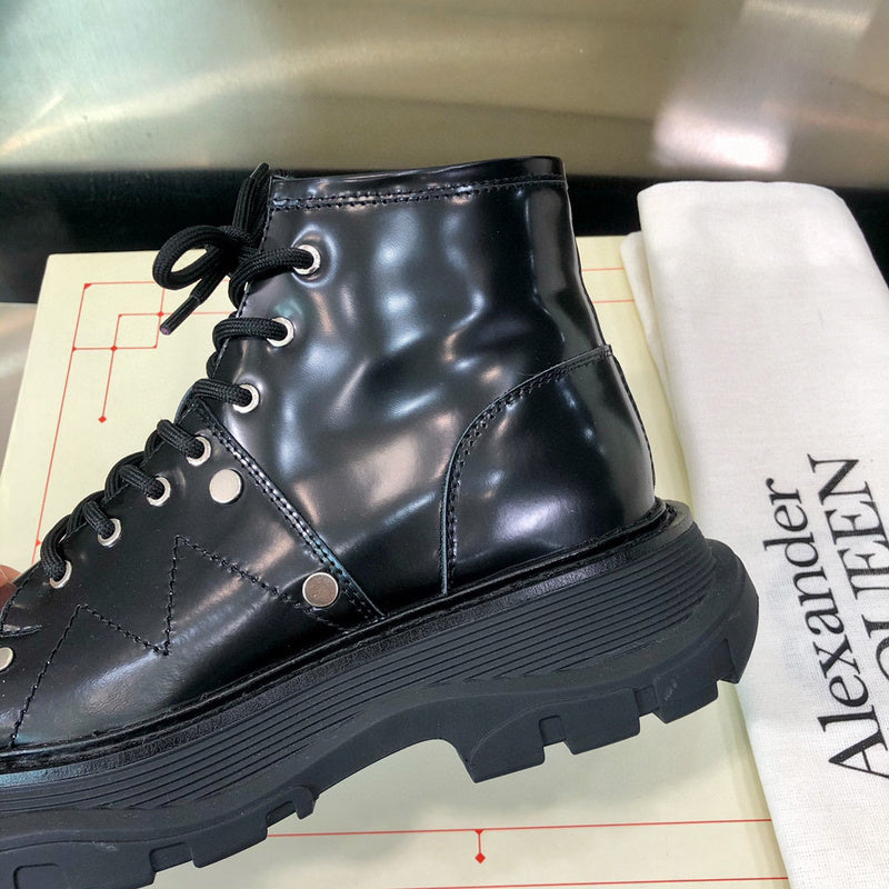 Alexander McQueen shoes Style 286 - top view showing design