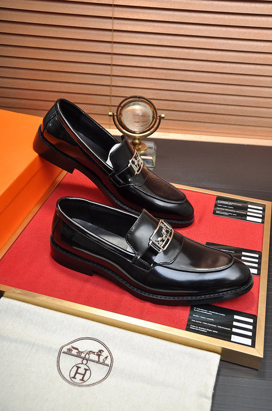 Hermès Grey Loafer Flats - Sole Detail View