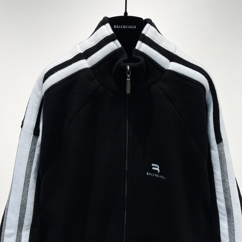 Full silhouette view of Balenciaga luxury piece style No.326