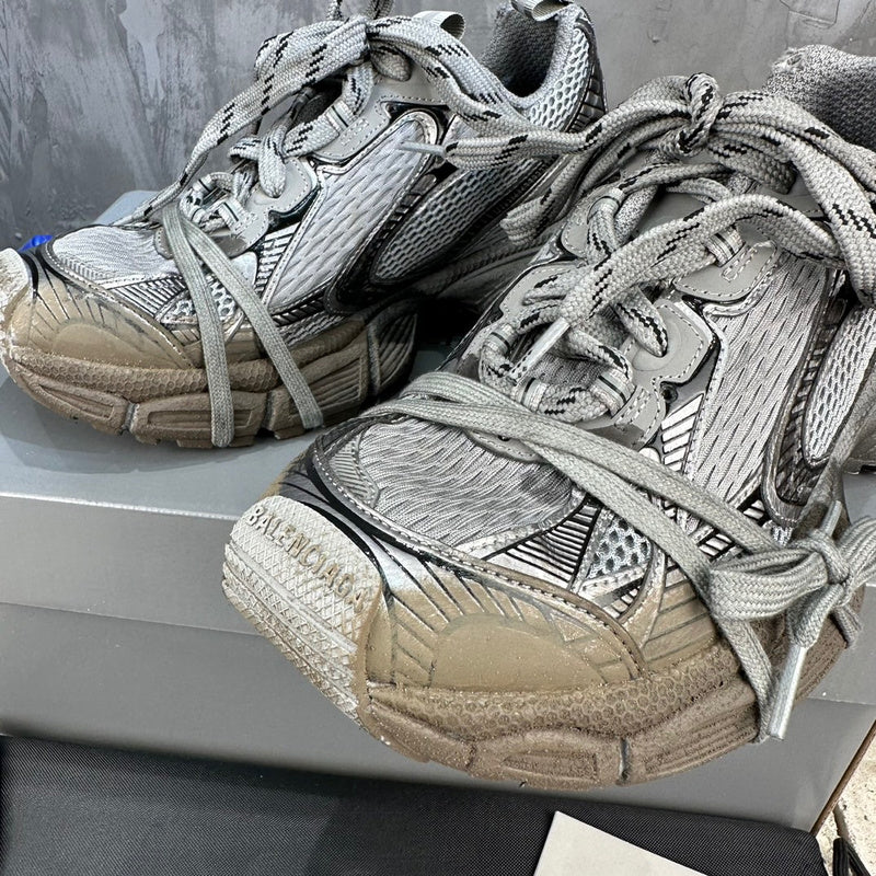 Balenciaga shoes Style 021 - packaging and accessories