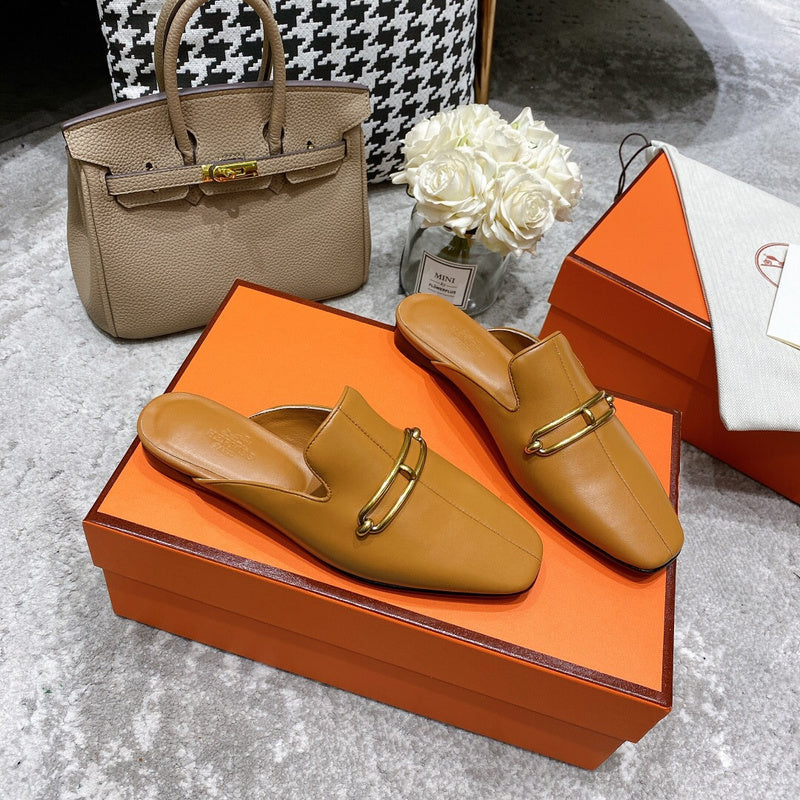 Hermès Beige Pointed-Toe Stiletto Heels - Lifestyle Styling Shot
