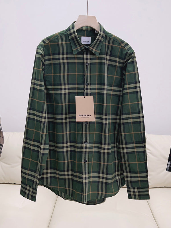 Side profile view of Burberry luxury piece style No.061