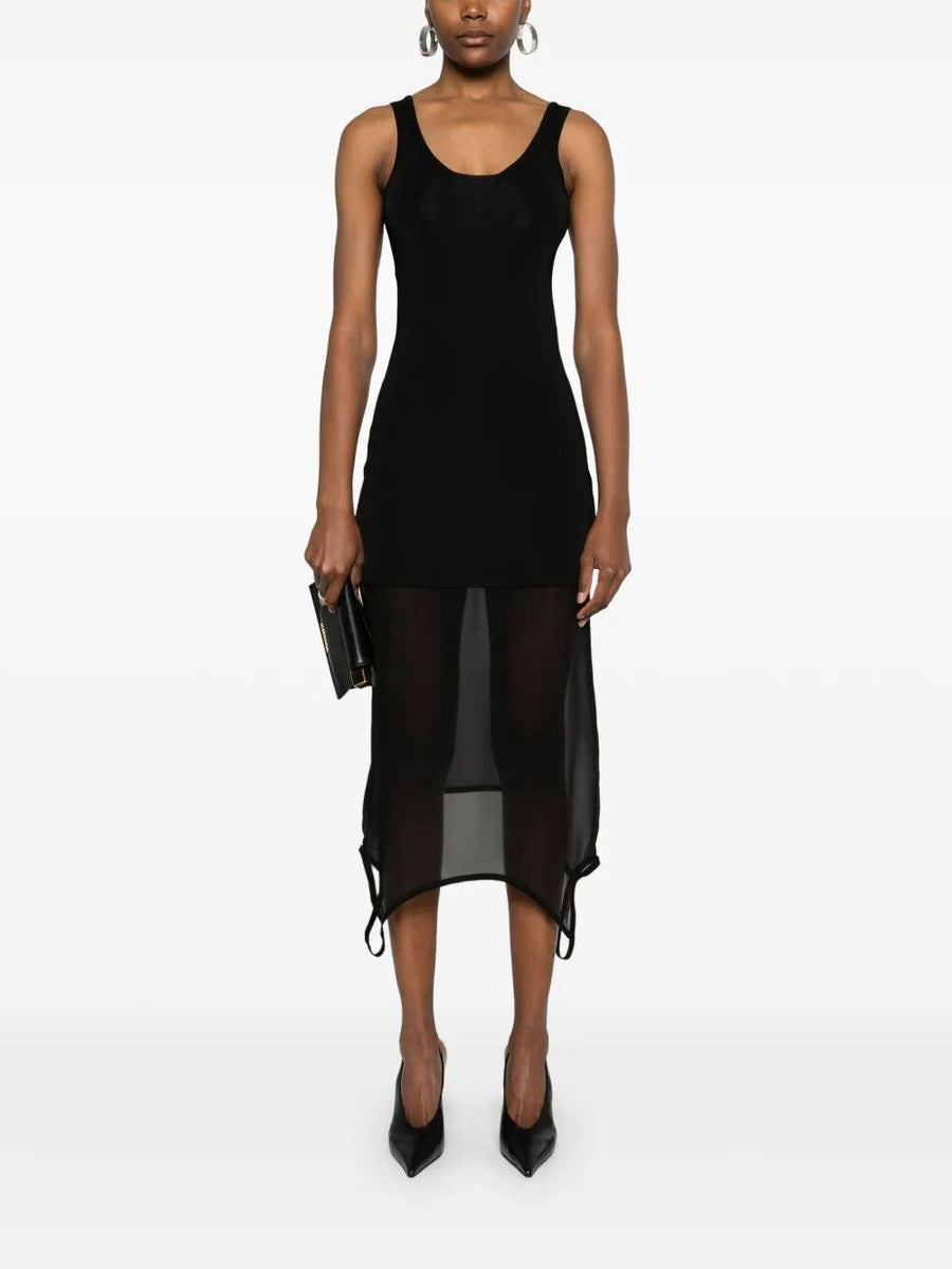 Fendi premium cocktail dresses detail and craftsmanship close-up