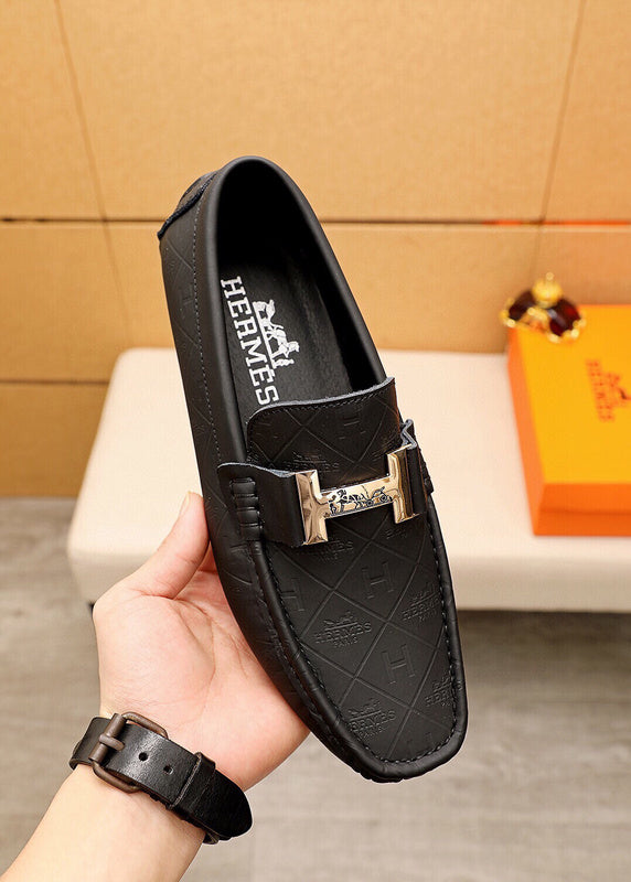 Hermes shoes Style 041 - side profile detail