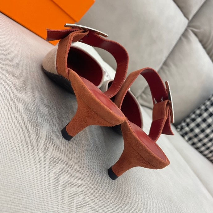 Hermes shoes Style 374 - back heel detail