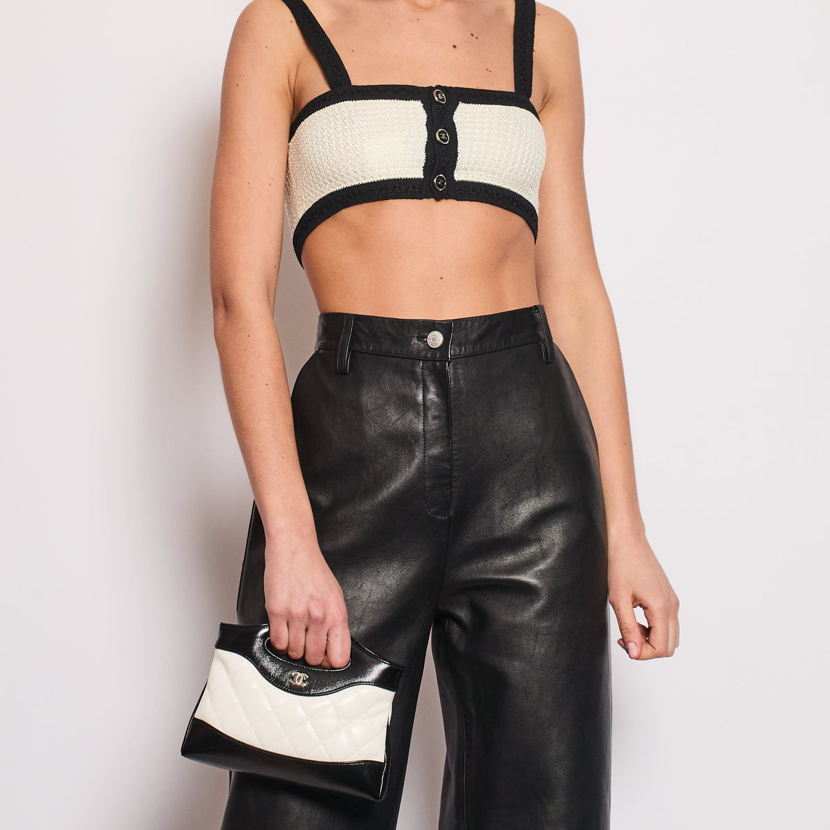 Chanel Tops? Chanel Cream Cropped Knitted Tank Top with Buton Detail Size FR 38 (UK 10) Elegant Everyday Designer Top