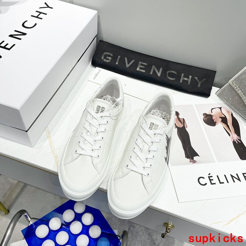 Givenchy shoes Style 046 - side profile detail