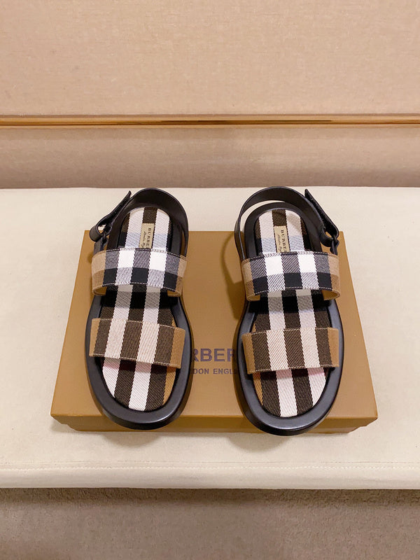 Burberry White Bow-Detail Flats - Lifestyle Styling Shot