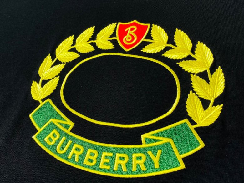Three-quarter angle view of Burberry luxury piece style No.262