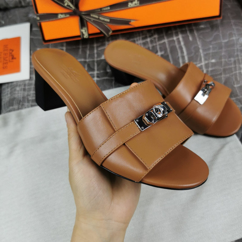 Hermès Camel Crisscross Strap Sandals - Heel Detail View