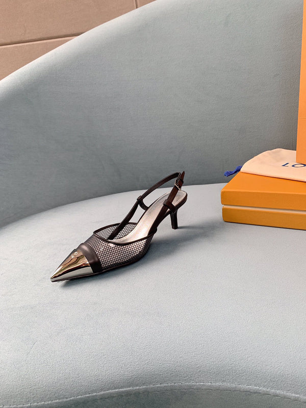 Louis Vuitton shoes Style 247 - top view showing design