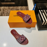 Louis Vuitton White Low-Top Sneakers - Sole Detail View